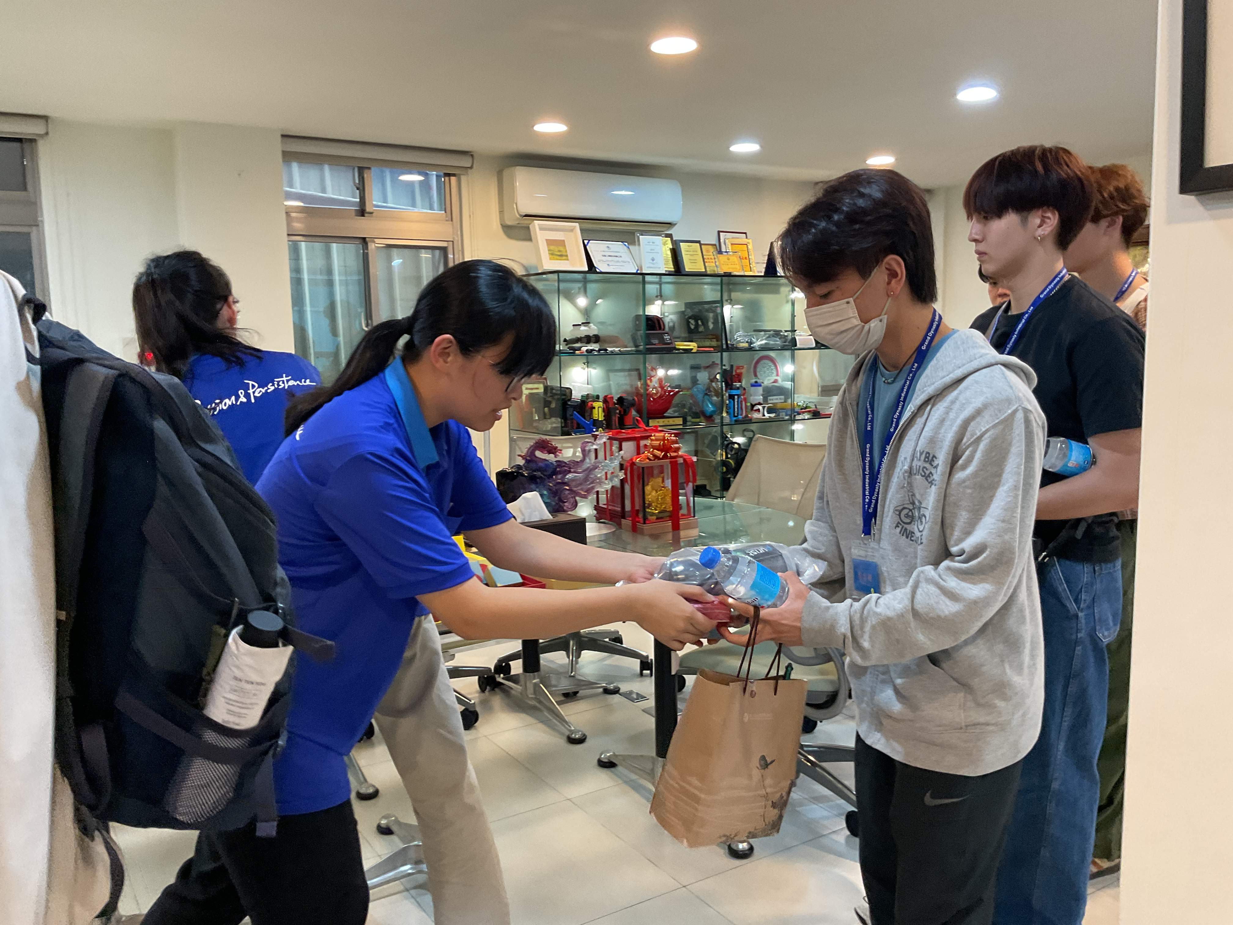 Reitaku University Visit - Photo 6
