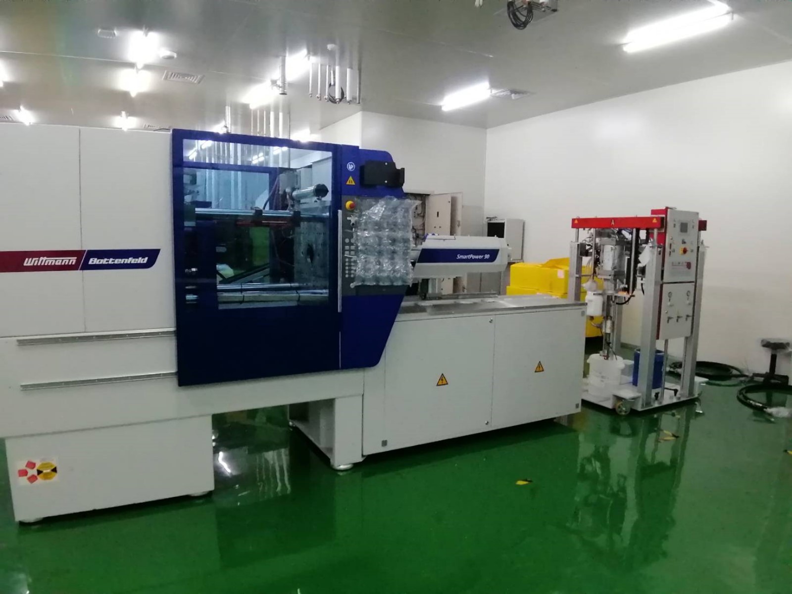 Wittmann Battenfeld SmartPower 90/350