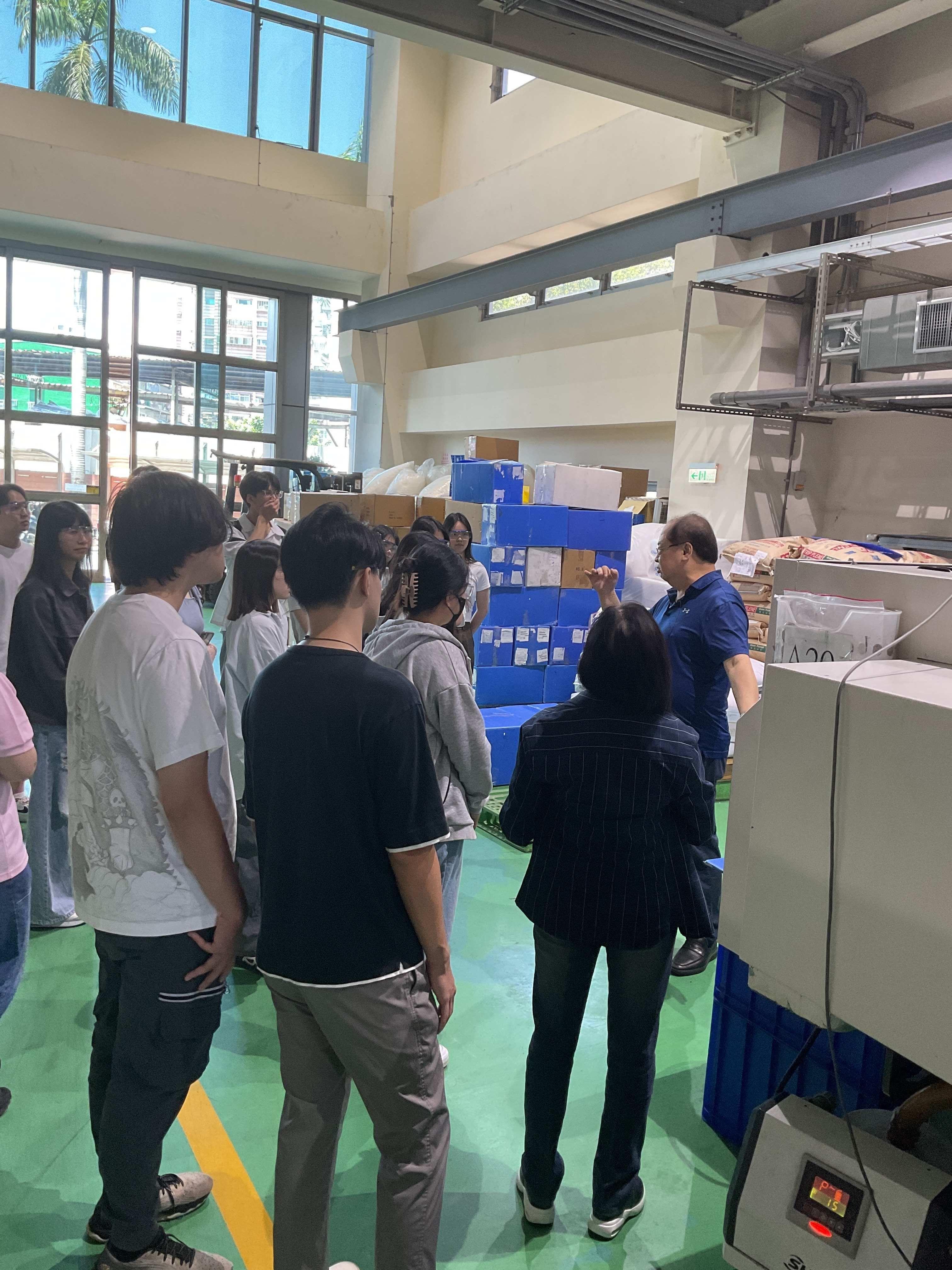 TKU Department of Chemistry Visit - Photo 2