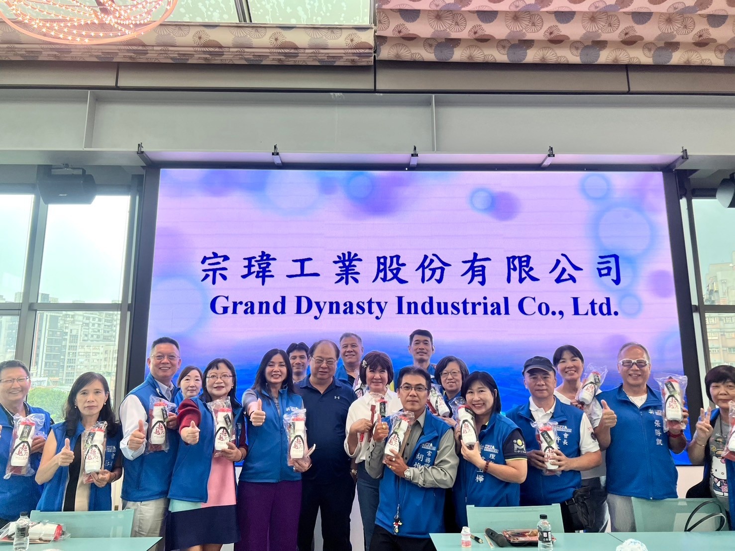 Taipei City Association of Parents Association Presidents Visit-5
