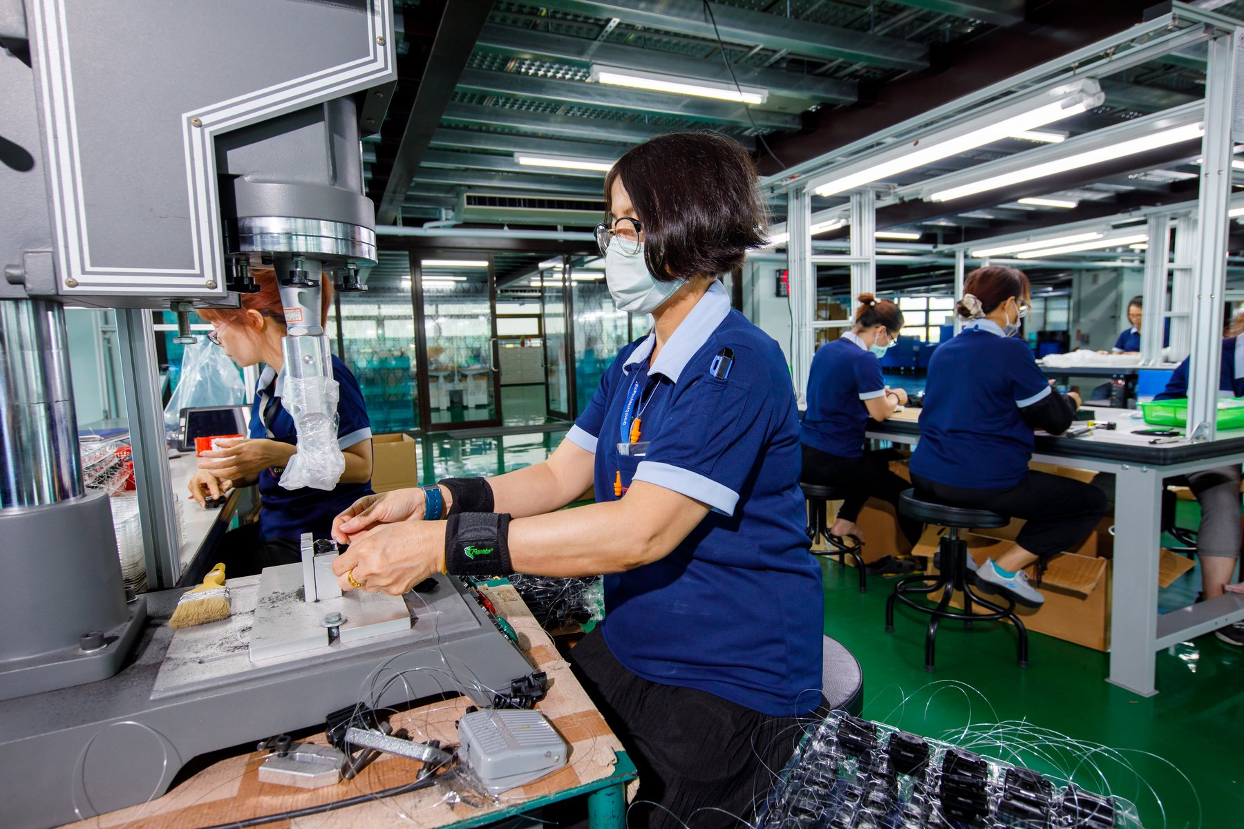 QA/QC monitoring, we ensure that every processing step complies with international quality standards.