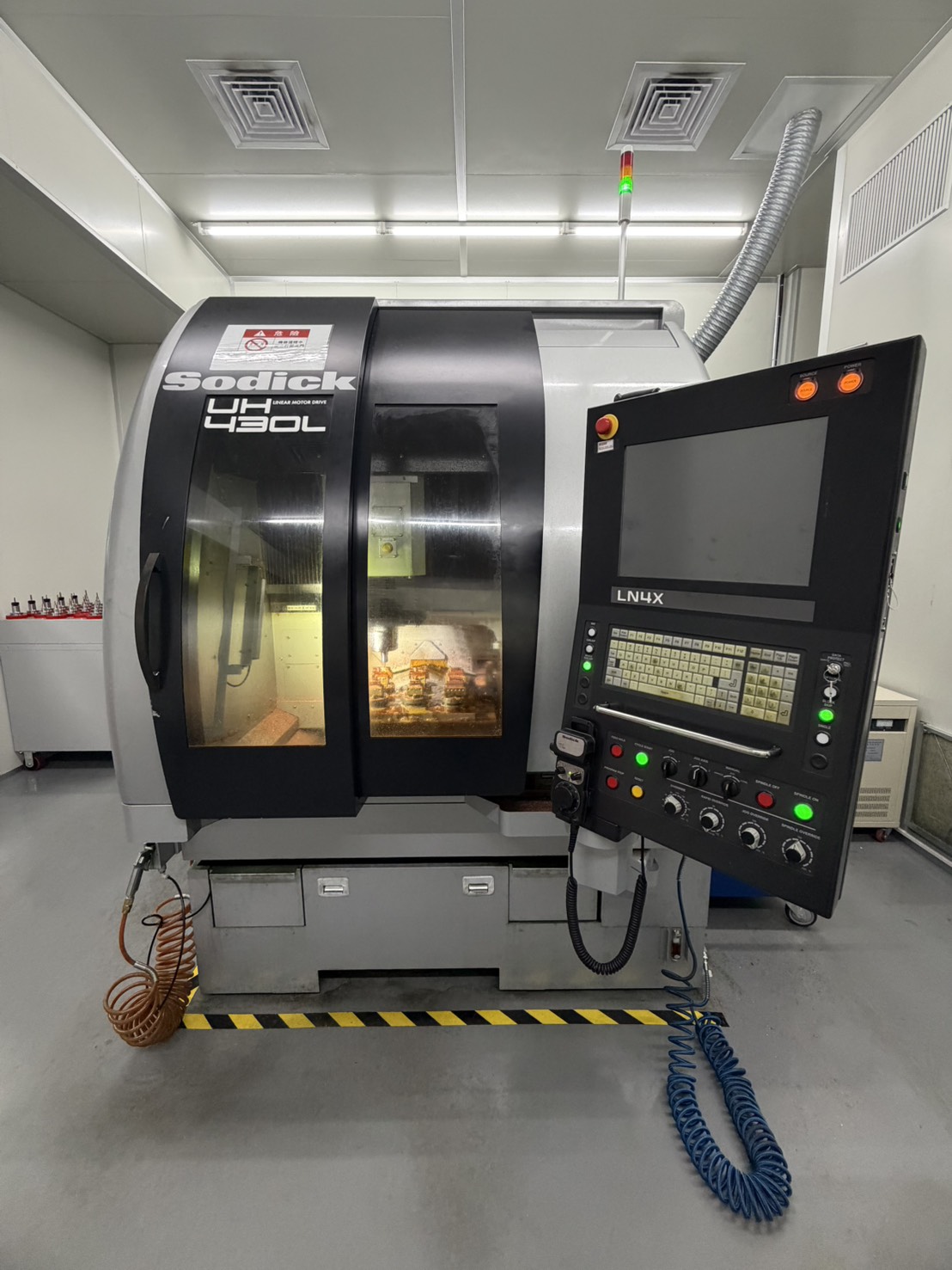CNC Machine UH430